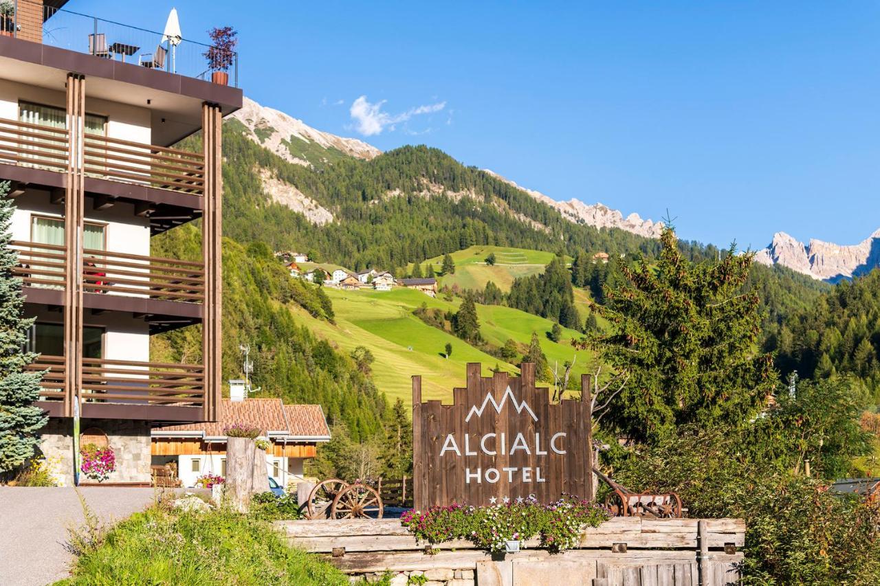 Hotel Alcialc Ла-Валле Экстерьер фото