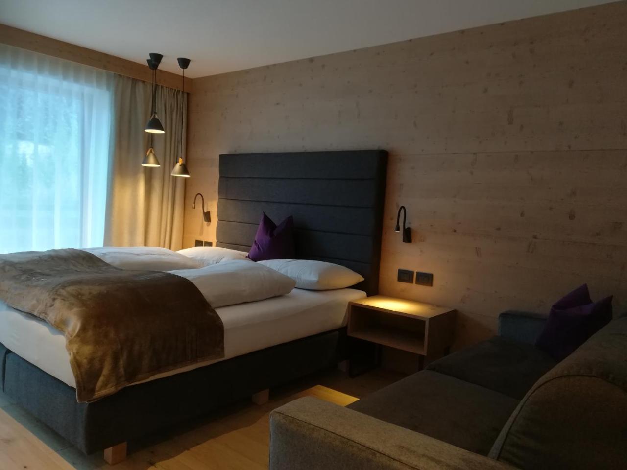 Hotel Alcialc Ла-Валле Экстерьер фото
